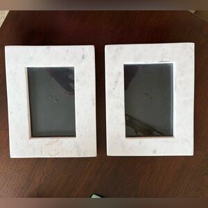 Set of 2 white stone 4x6 picture frames, heavy pair of natural texture frames